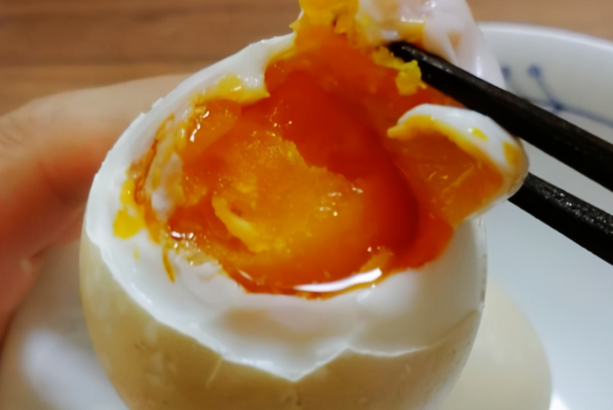 腌鸡蛋怎么腌的流油好吃原味,怎样腌鸡蛋好吃又流油视频