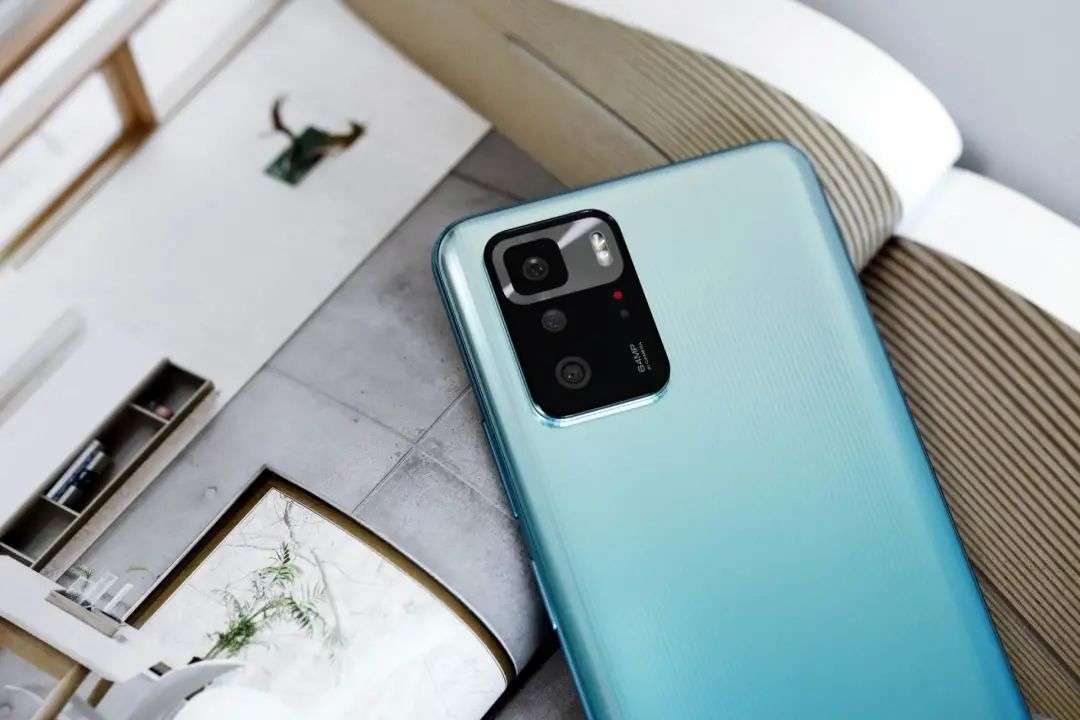 4款目前口碑最好的旗舰手机推荐,这四部旗舰手机最值得购买