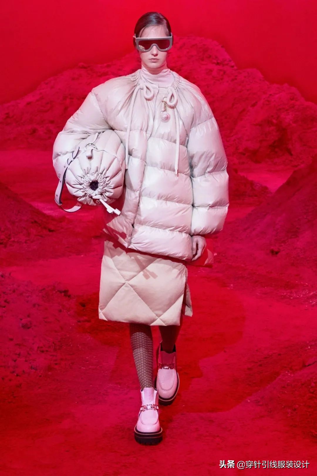 moncler设计师款式 (moncler 2017秋冬系列)