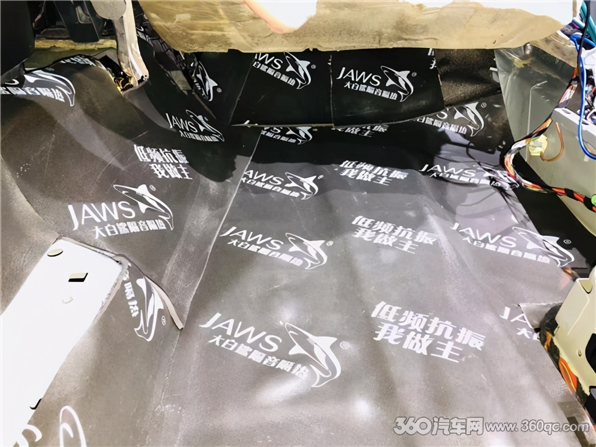 迈腾帕萨特凯美瑞隔音效果对比,迈腾330和a4l隔音效果对比