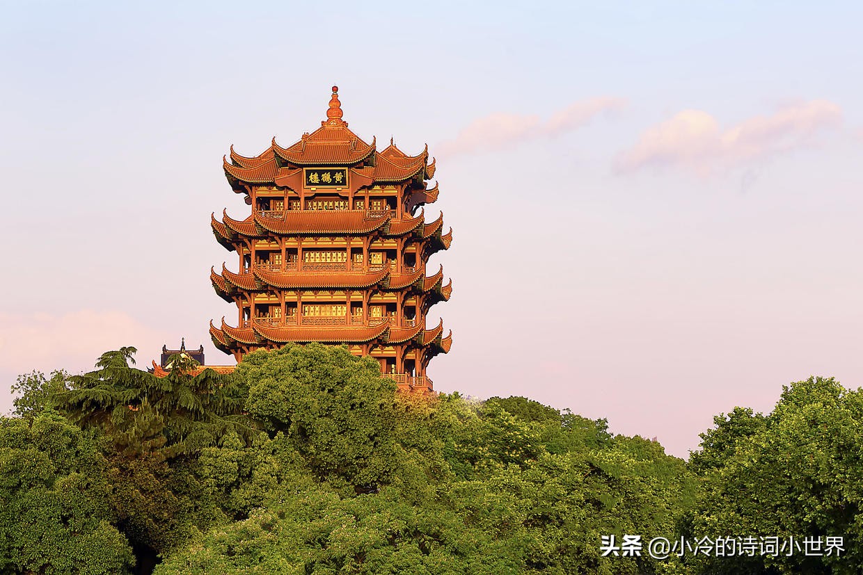 武汉远近闻名的黄鹤楼,黄鹤楼是武汉的吗