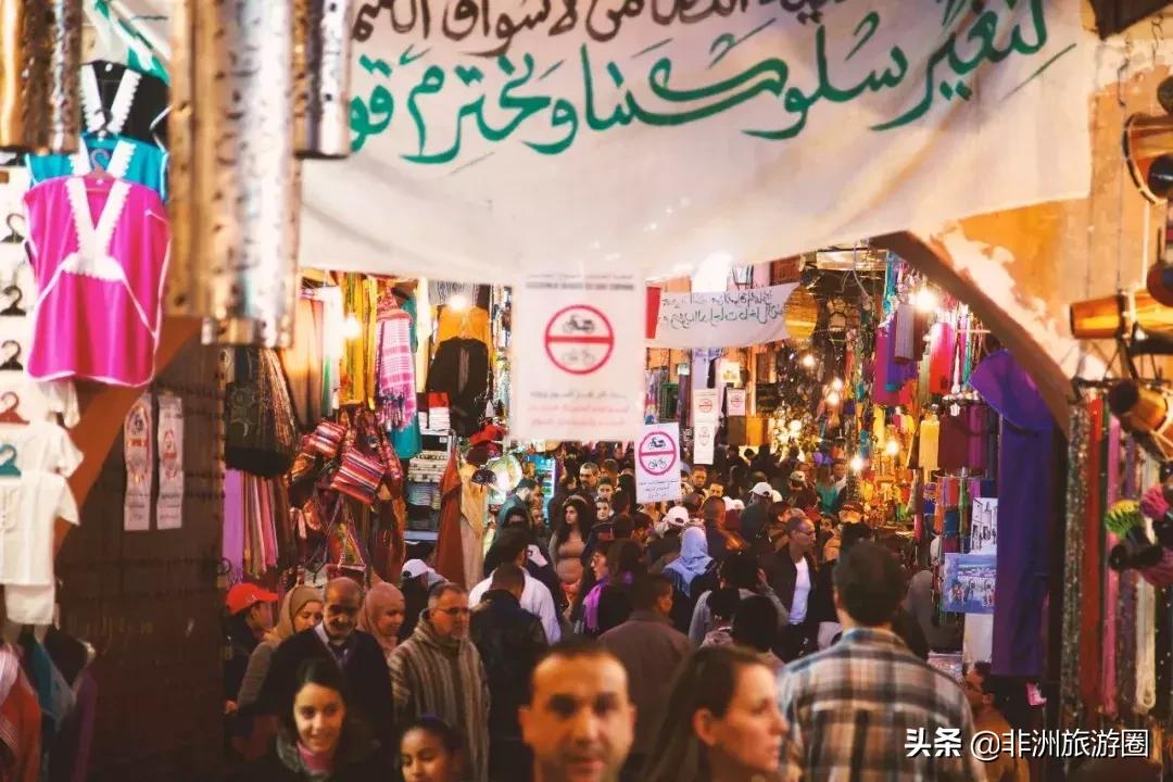 比欧洲便宜比希腊小众梦幻，这个免签的童话故事现实地千年摩洛哥