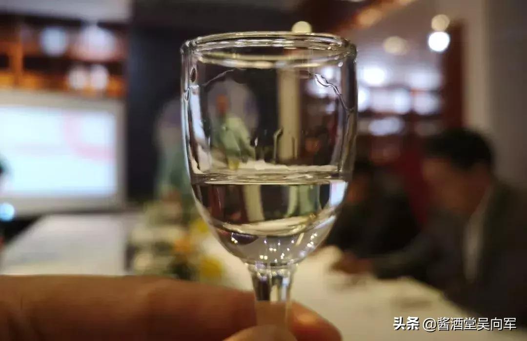 购买白酒到哪个网站,购买白酒哪里有货源