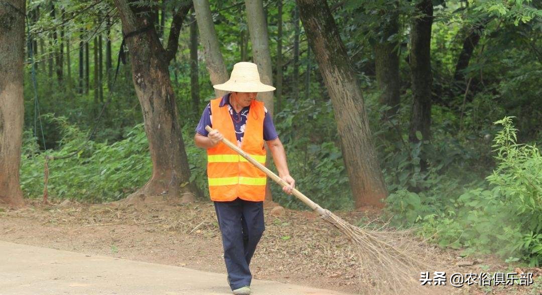 农民外出打工该做什么工作,未来三四线城市农民什么职业吃香