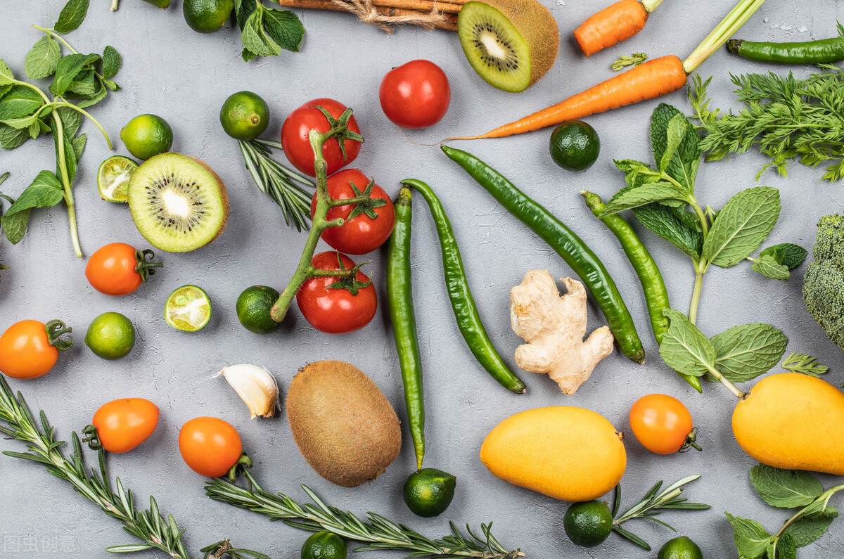 比普通蔬菜贵一倍！过分吹捧“卖相好”的果蔬，当心可能损害健康