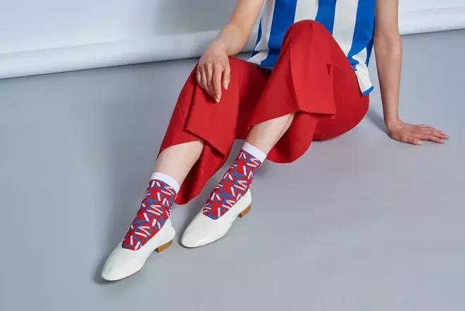 杨幂热巴穿的这些款式超出彩,杨幂热巴实力种草的牛仔外套