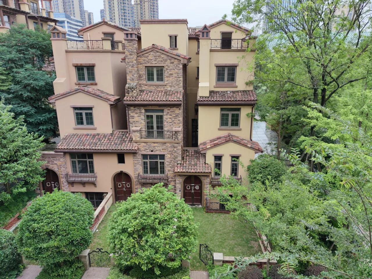 成都天府新区麓湖别墅精装房,成都天府新区麓山中式合院别墅