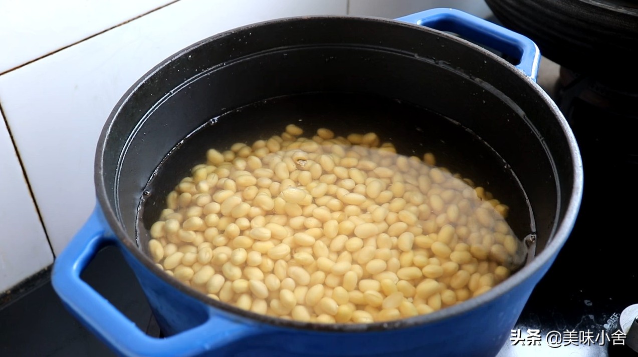 香辣黄豆辣椒酱的做法,黄豆辣椒酱家常做法简单好吃