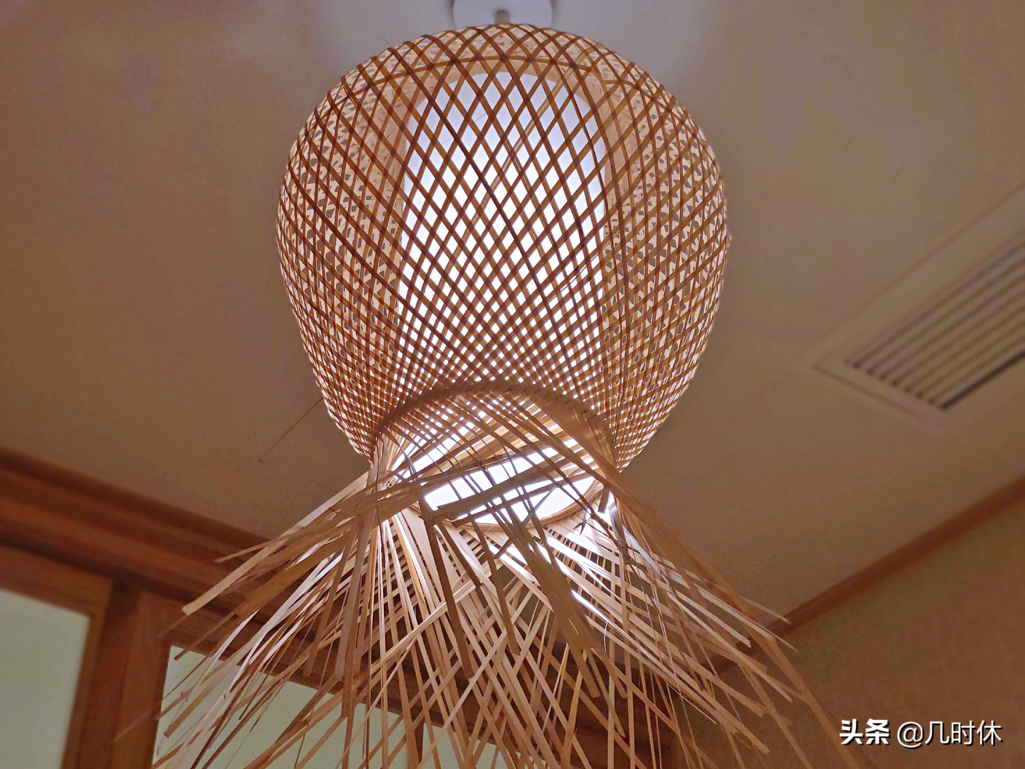 在宁波和杭州两地，“大江户”所到之时就是隔壁日料餐厅的悲剧日