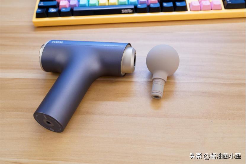 筋膜枪按摩仪用法,按摩筋膜枪测评是不是智商税