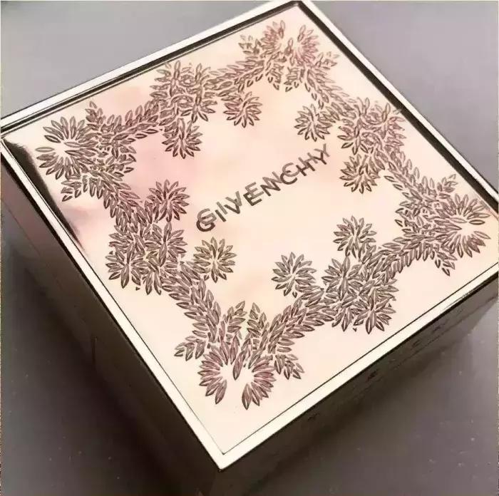 圣诞狂欢礼物大放送,圣诞狂欢节礼物大放送等你来嗨购