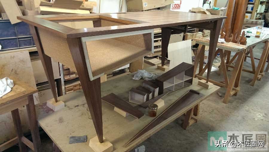 家具设计书桌设计,设计新颖的实木书桌