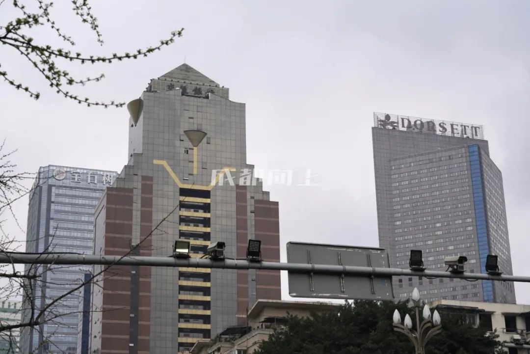 濡備綍鎶婃垚閮芥墦閫犳垚缃戠孩鍩庡競,鎬庢牱鎵嶅彲浠ヨ鎴愰兘鍙樻垚鍖椾含