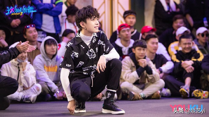 18岁的易烊千玺，凭什么连任两季《这！就是街舞》队长？