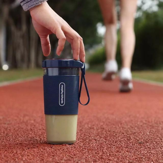 网红家用榨汁杯,九阳榨汁机杯便携网红