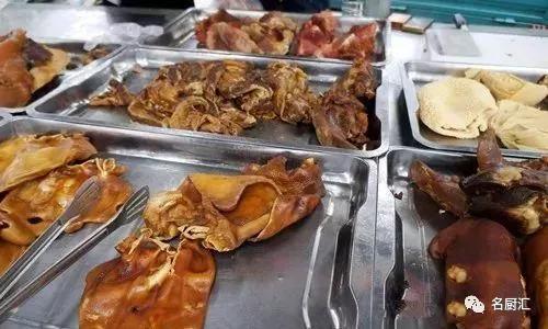 卤水卤菜发黑怎么补救,卤菜卤水发臭怎么回事