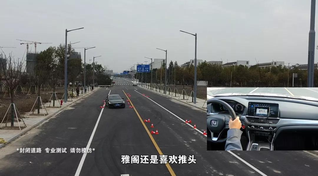 雅阁1.5t和天籁2.0t对比测评,21款天籁对比新款雅阁