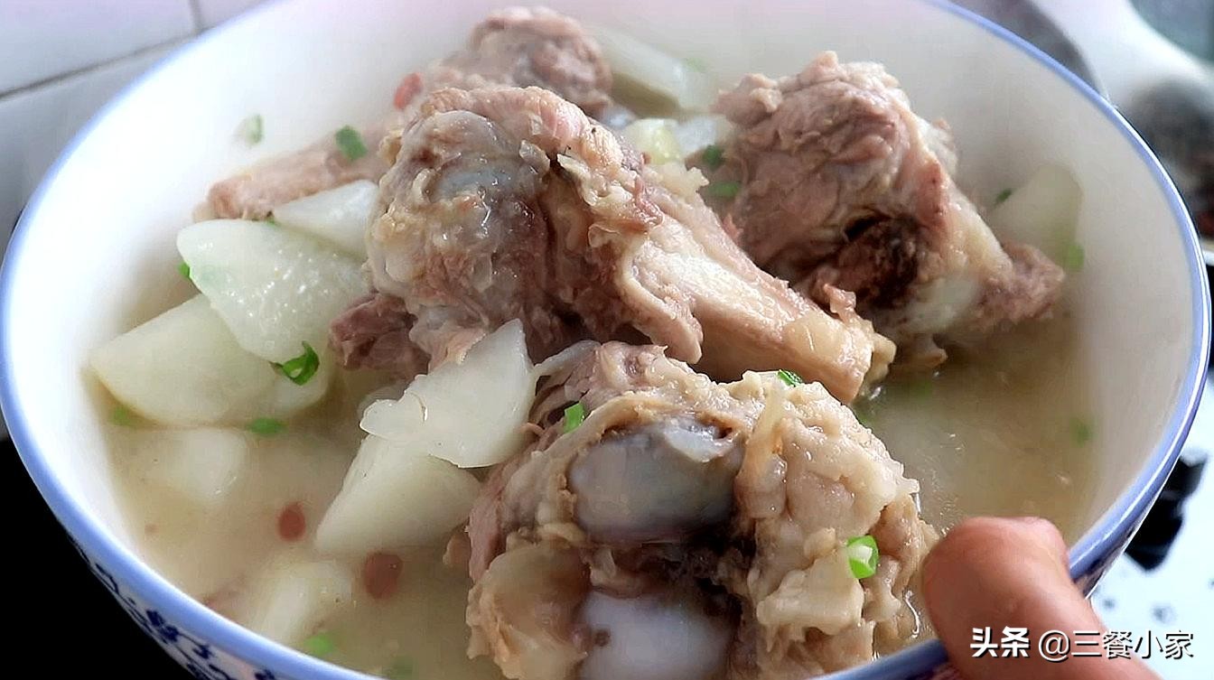 酒店大厨炖肉类正确方法,酒店大厨教排骨汤怎么炖最好喝
