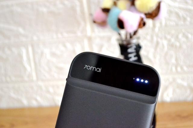 小米70迈新品尝鲜评测！专治汽车“亏电”！应急移动电源好用吗？