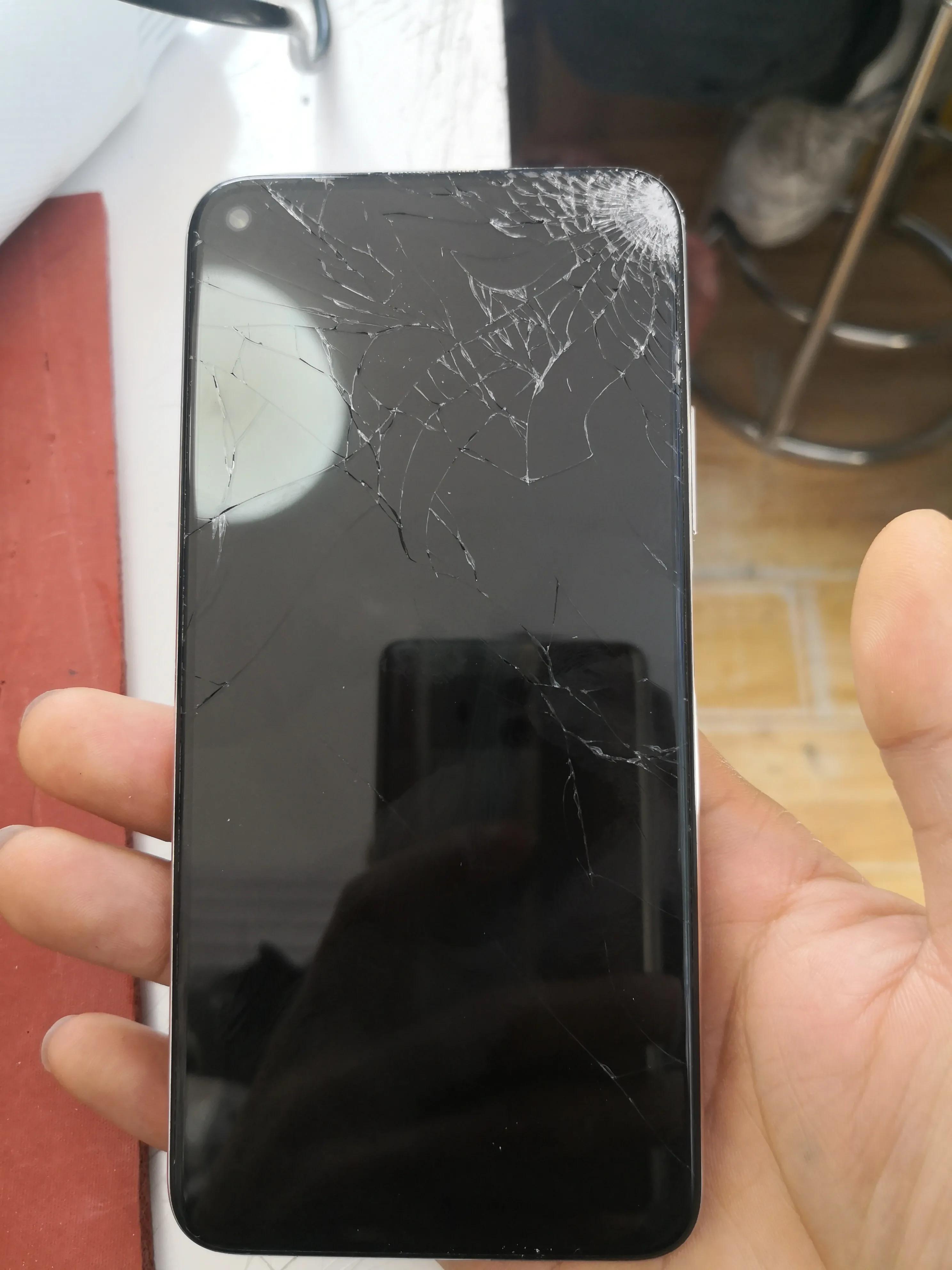 三星折叠屏手机容易坏吗,手机怎样容易坏