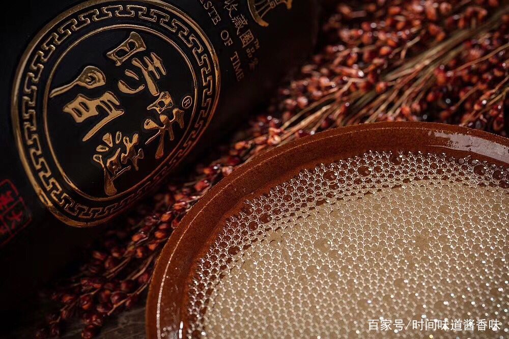 网上卖的白酒真的假的,网上卖的茅台镇酱香酒是真的吗