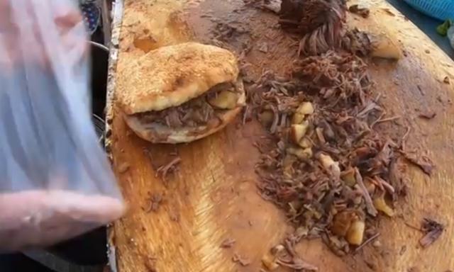 路边摊牛肉饼利润,牛肉饼10元3个