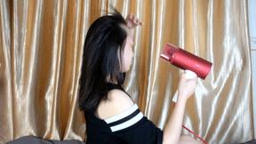 头发风一吹毛躁干枯怎么处理,头发干枯毛躁和吹风机有关吗