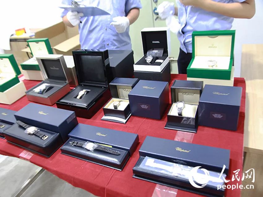 半年赚300万的团伙,代购诈骗案件最新