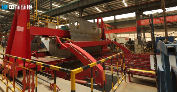 哪里生产洒水车罐体,洒水车罐体制作厂家