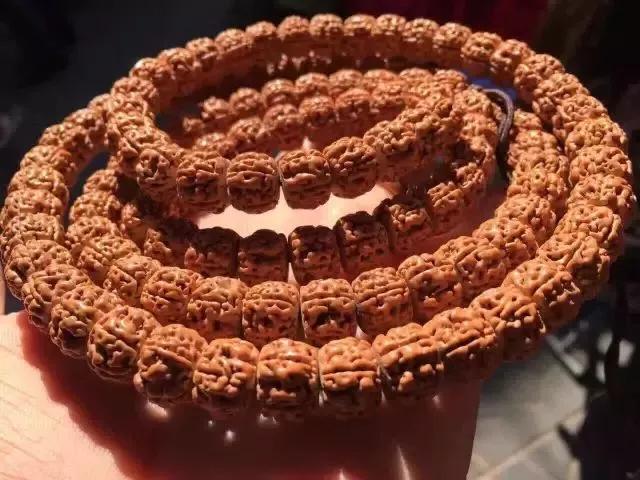 什么是金刚菩提鹰爪纹路,金刚菩提表面纹路磨损