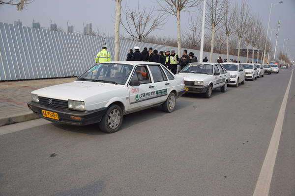 大河早新闻丨有湖有岛，新贾鲁河来了，五一逐步开放入园；洛阳女大学生私信网友“遗书”后服下60片*眠药安**