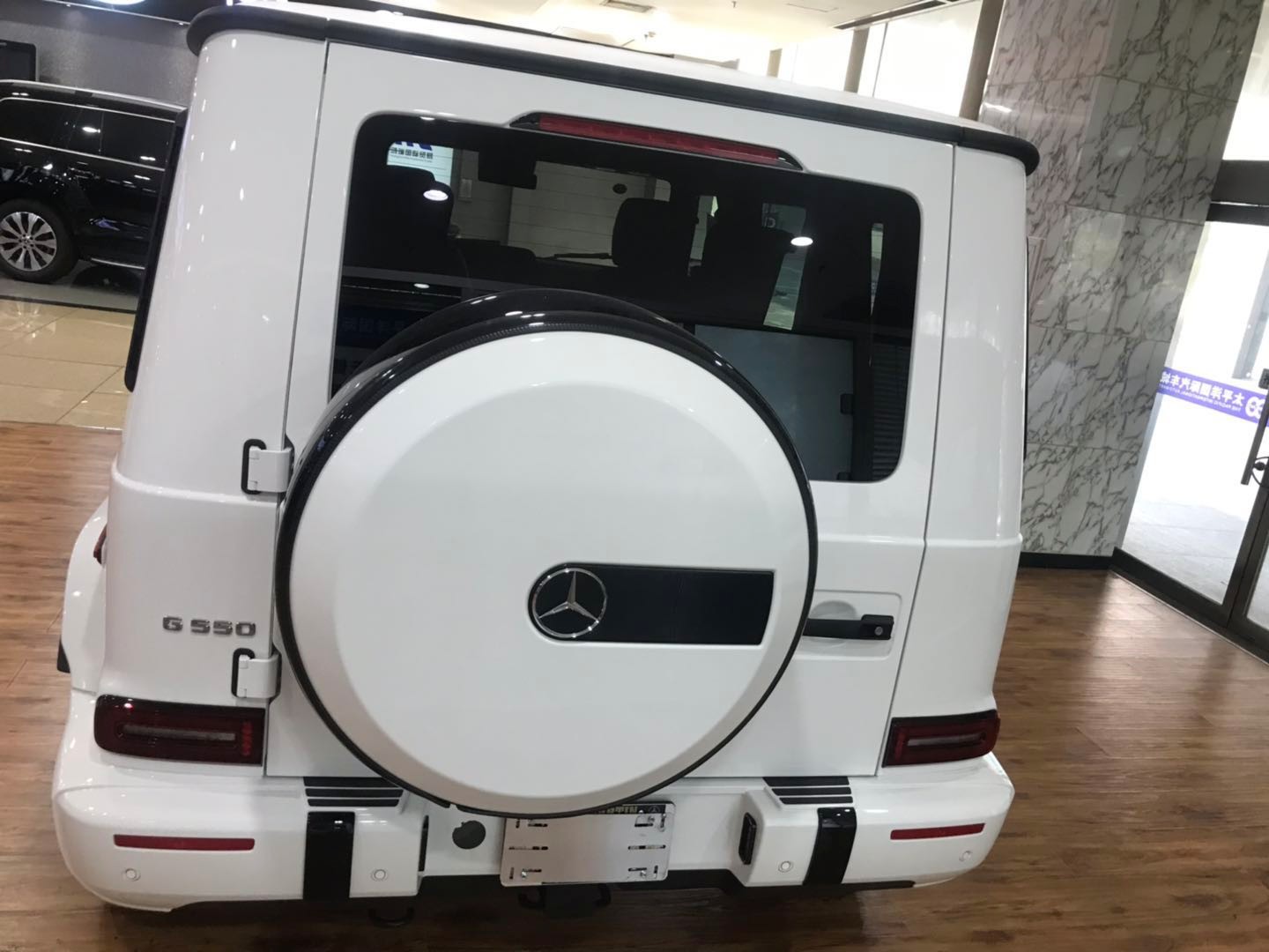 2020款奔驰G550越野界的大哥大拥有三把差速锁顷刻将*途征**变坦途