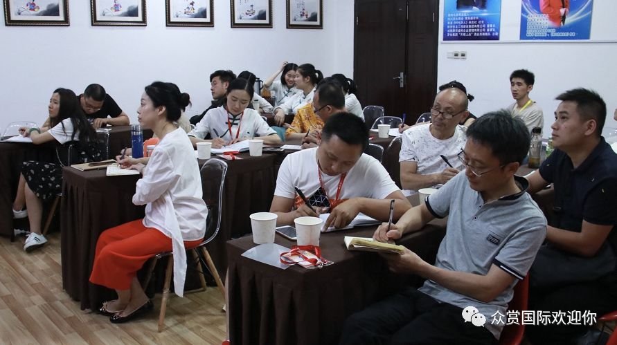 最长的咒语,名字是世界上最短的咒是谁说的