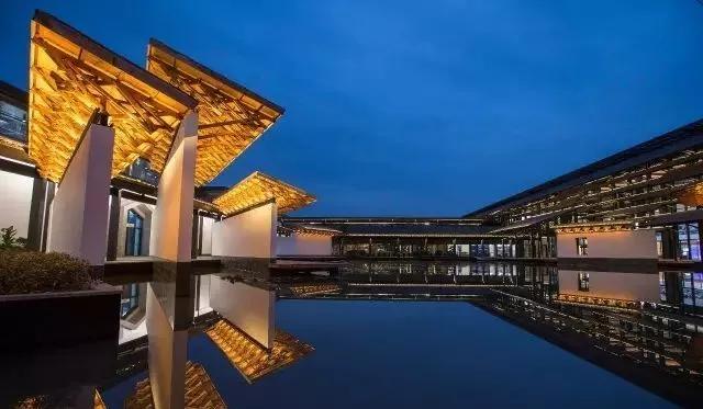 乌镇现在还值得去吗,乌镇是否值得去