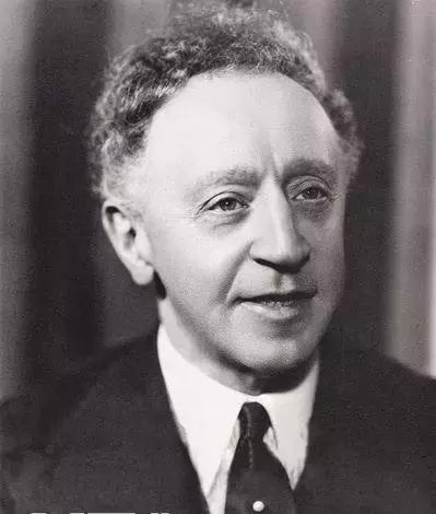 十大钢琴家演奏技巧,钢琴家演奏世界十大名曲视频