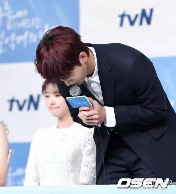 韩国男明星服兵役会遭遇什么,韩国男人服兵役的原因