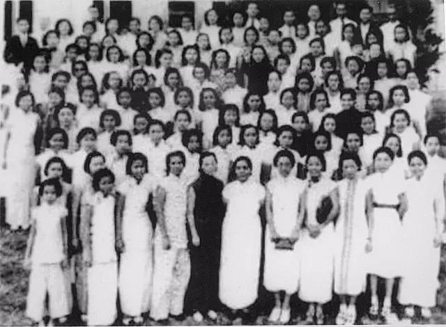 李青萍：捡破烂是为了活下去，活下去是为了能画画