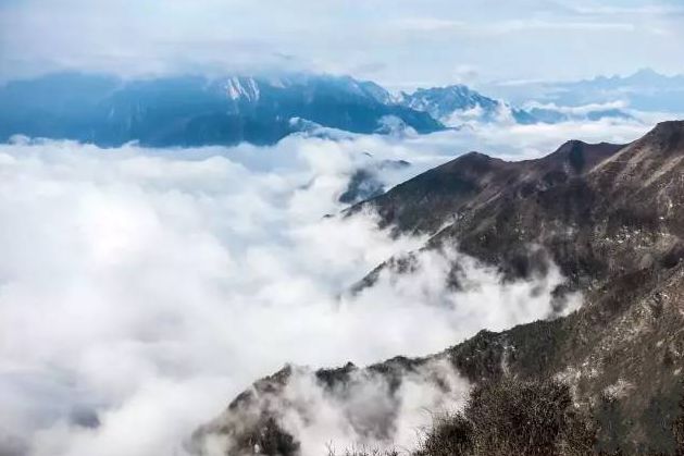 不输桂林山水,比牛背山更适合观看云海的地方
