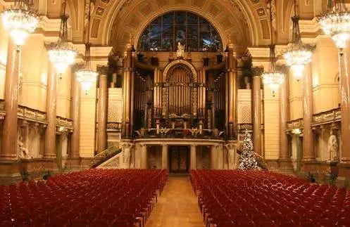 等一个人陪我去南京旅游,等一个人陪我去利物浦