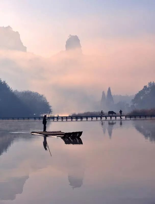 浙江隐藏一座仙境,浙江距离杭州1小时车程的城市