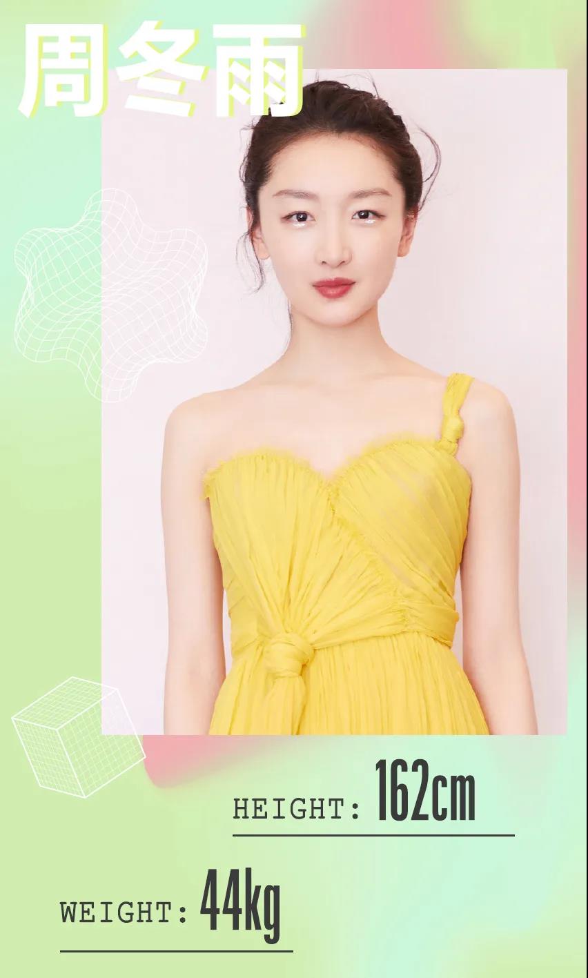 蔡徐坤和王俊凯的颜值对比,蔡徐坤身高对比王俊凯