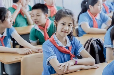 望天门山饮湖上初晴后雨教案,望天门山教案详案