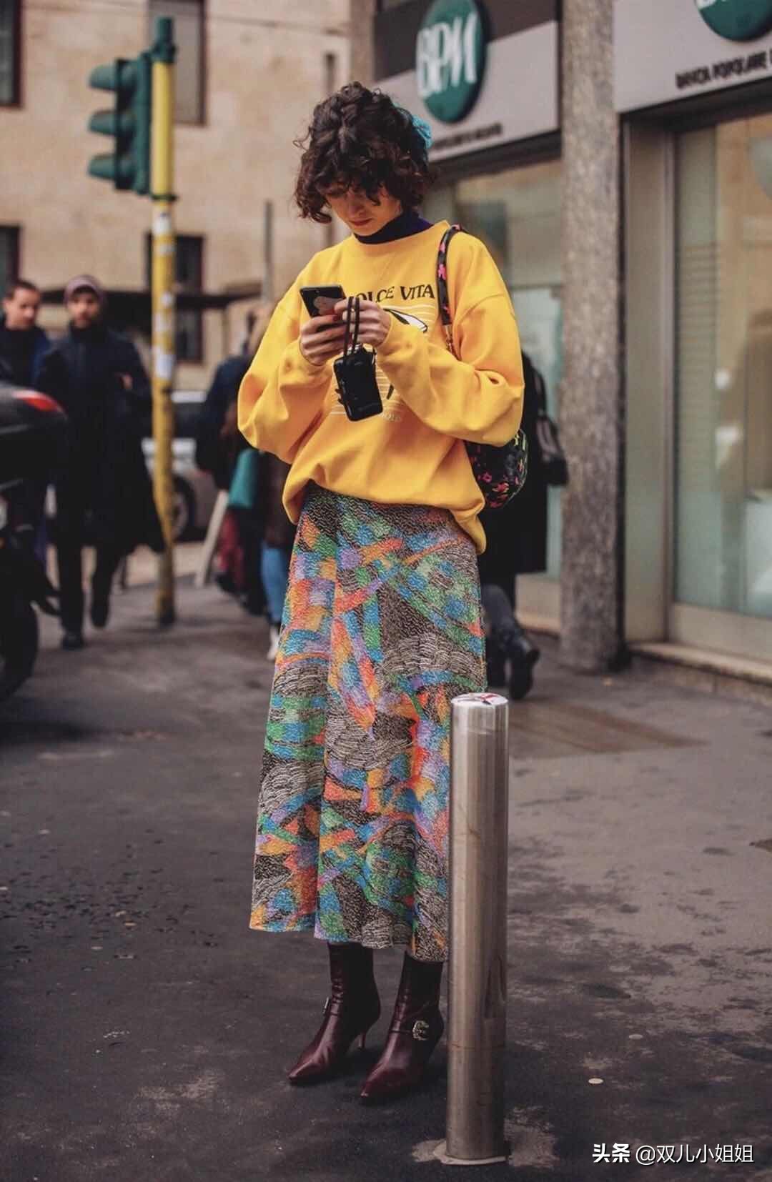 宽松版女款卫衣时尚款,秋冬时尚宽松卫衣冬