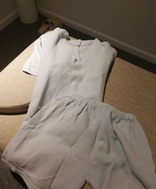 上海街头指压店,横评竖评