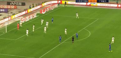 江苏苏宁队谢鹏飞,谢鹏飞替补登场不到3分钟建功