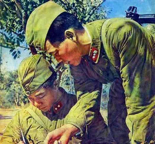 我军历史上最大规模军服换装几式,解放军第一次换装是什么水平