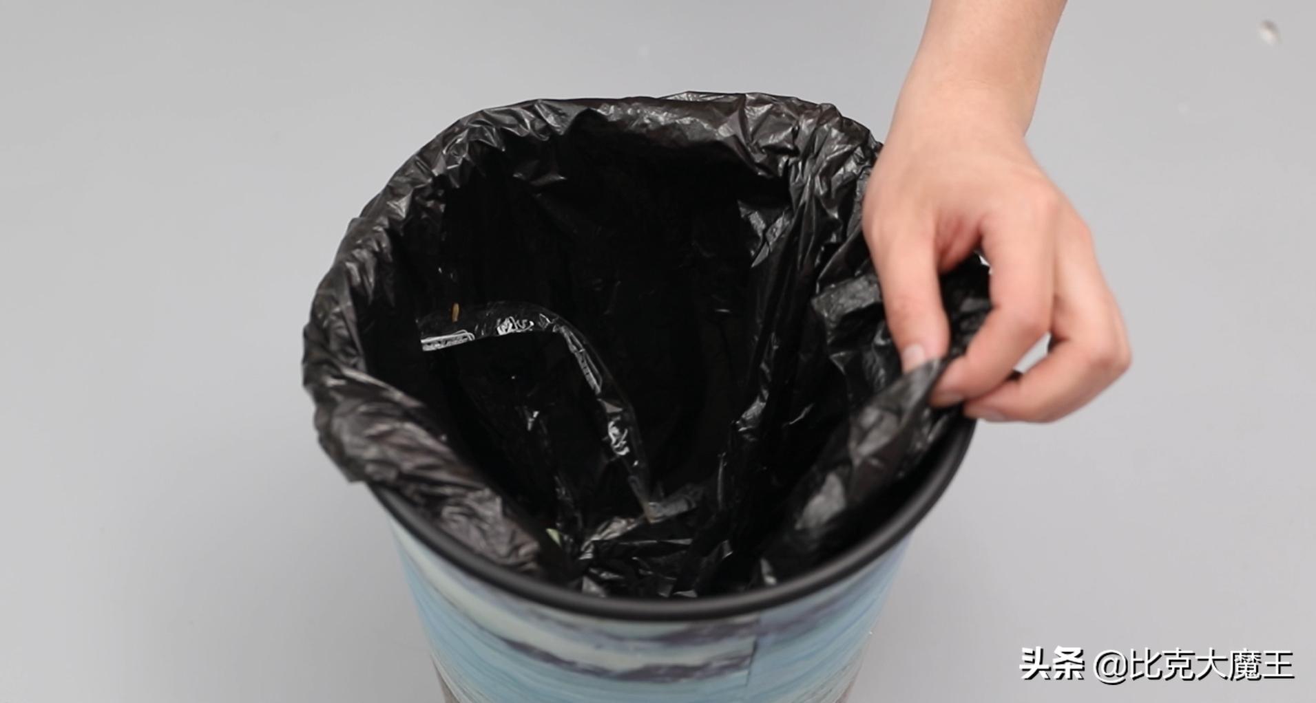 家用橡胶手套破损怎么补,橡胶手套破了有什么办法粘吗