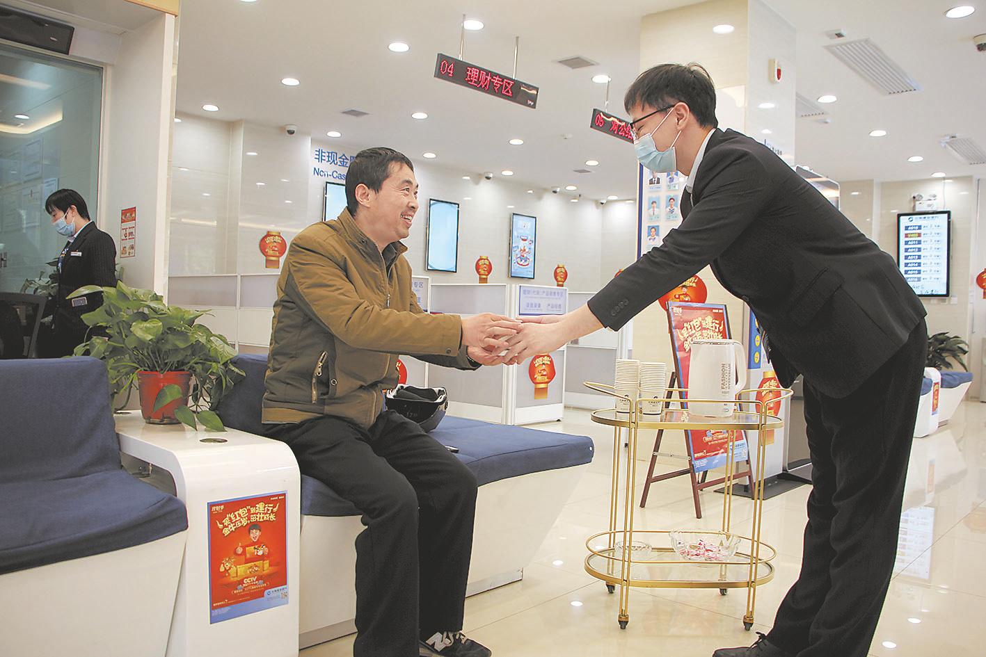 王安石看似寻常最奇崛写于哪年,看似寻常最奇崛成易却艰辛啥意思