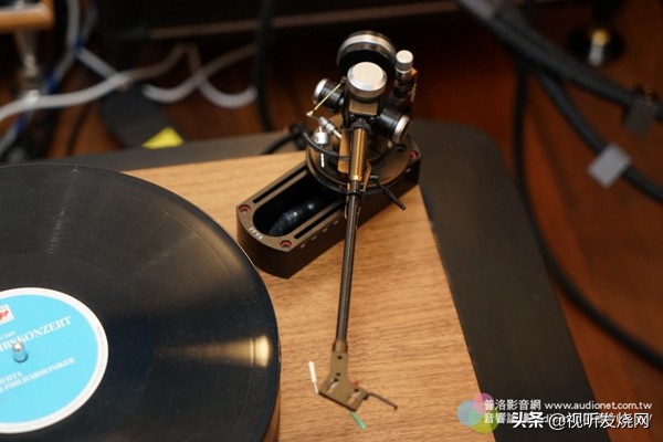 用buy两种方法造句,用buy造句有三单形式