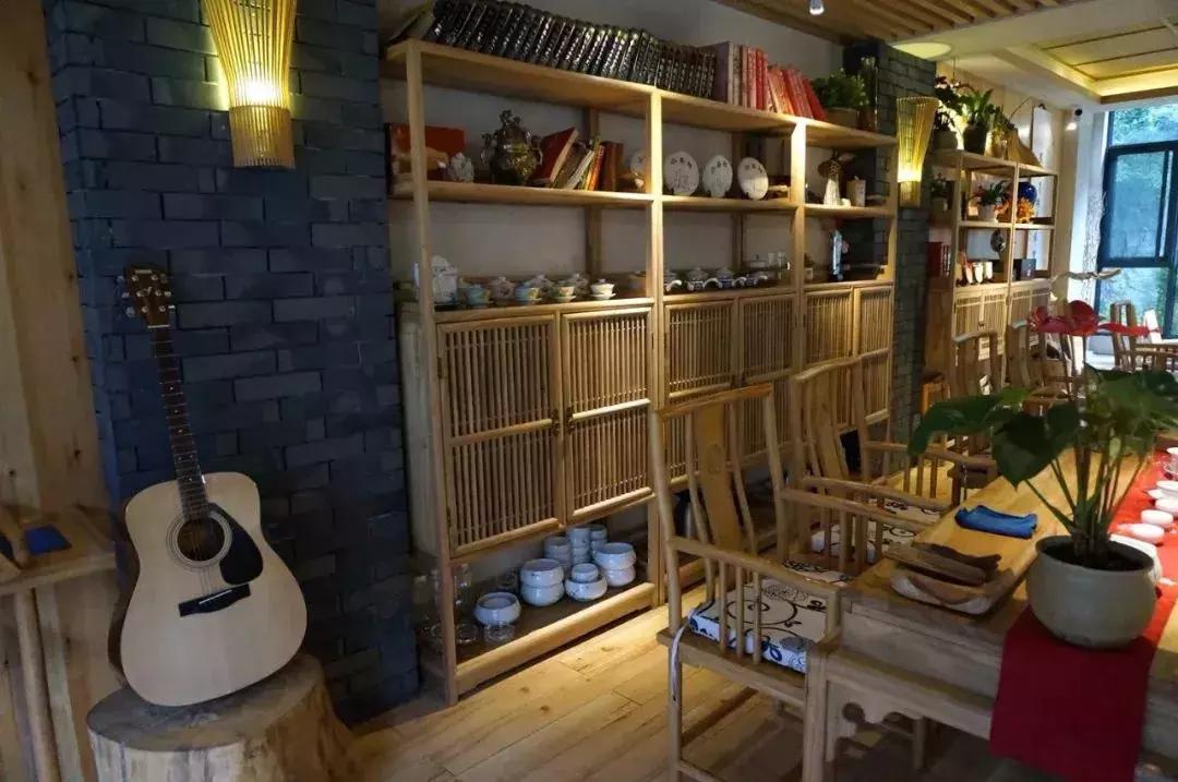 青城山隐居民宿幽悟原宿,睡进乡野民宿